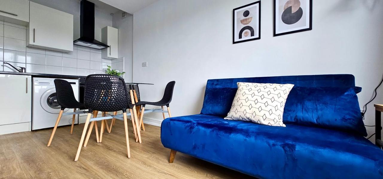 Harlequin Apartments By Switchback Stays Cardiff Exterior foto