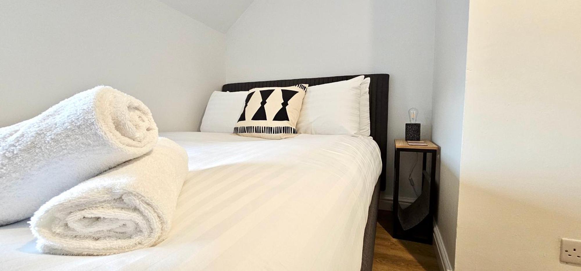 Harlequin Apartments By Switchback Stays Cardiff Exterior foto